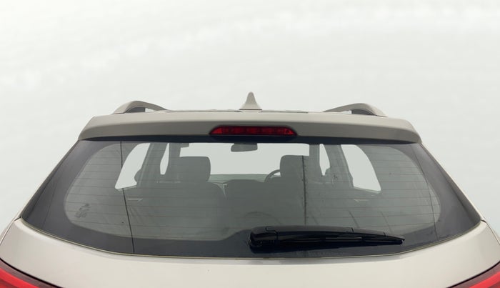 2017 Hyundai Creta SX PLUS AT 1.6 PETROL, Petrol, Automatic, 1,39,997 km, Rear Windshield