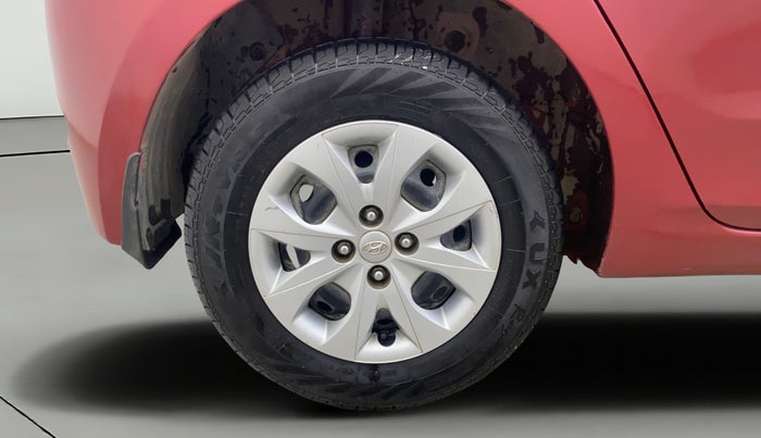 2016 Hyundai Elite i20 MAGNA 1.2, Petrol, Manual, 64,361 km, Right Rear Wheel