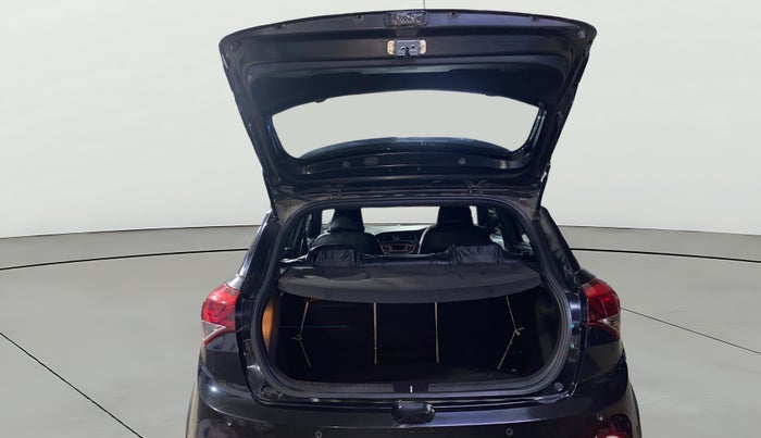 2017 Hyundai i20 Active 1.2 S, Petrol, Manual, 70,419 km, Boot Open Zoomed View