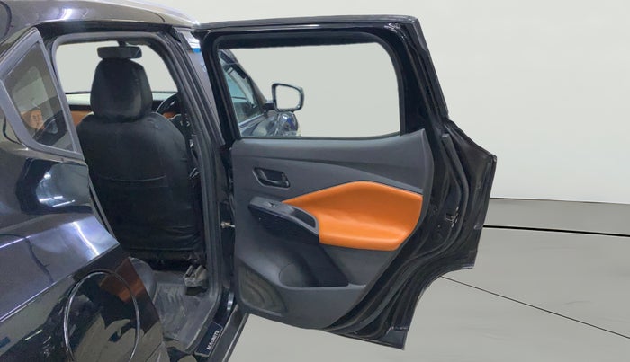 2024 Nissan MAGNITE Visia Plus B4D 1.0 Petrol MT, Petrol, Manual, 30,789 km, RHS Rear Door