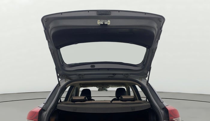 2017 Hyundai Elite i20 ASTA 1.2 (O), Petrol, Manual, 85,249 km, Boot Door Open