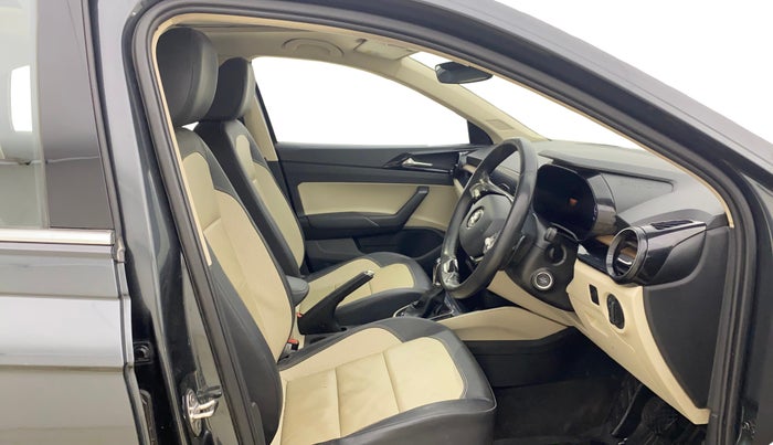 2023 Skoda SLAVIA STYLE 1.0L TSI AT, Petrol, Automatic, 54,830 km, Right Side Front Door Cabin