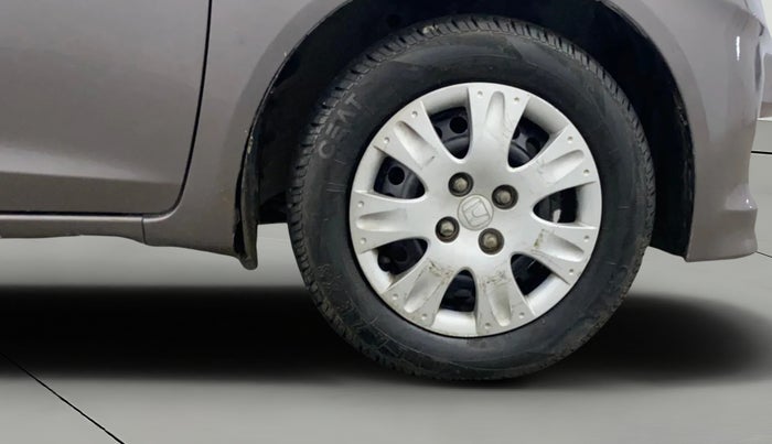 2015 Honda Brio S MT, Petrol, Manual, 71,759 km, Right Front Wheel