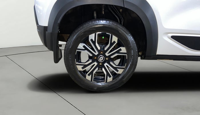 2022 Renault Kiger RXT (O) MT, Petrol, Manual, 25,156 km, Right Rear Wheel