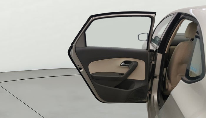 2013 Volkswagen Vento HIGHLINE 1.6 MPI, Petrol, Manual, 38,977 km, LHS Rear Door