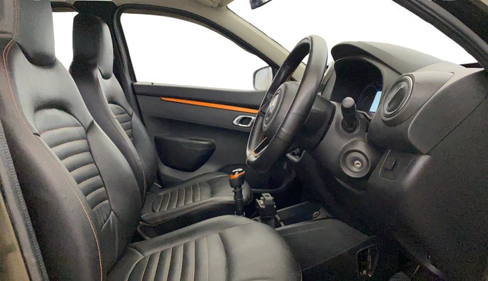2020 Renault Kwid CLIMBER 1.0 (O), Petrol, Manual, 26,560 km, Right Side Front Door Cabin