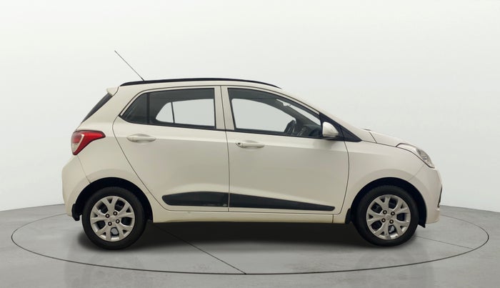 2015 Hyundai Grand i10 SPORTZ 1.2 KAPPA VTVT, Petrol, Manual, 49,022 km, Right Side View