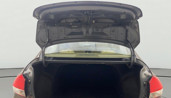 2015 Maruti Ciaz ZXI, Petrol, Manual, 38,542 km, Boot Door Open