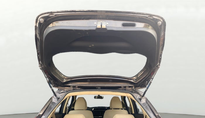 2018 Honda Jazz 1.2L I-VTEC V, Petrol, Manual, 28,216 km, Boot Door Open