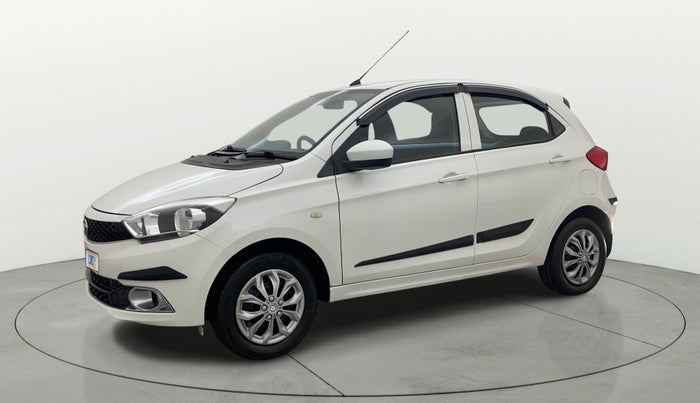 2017 Tata Tiago XT PETROL, Petrol, Manual, 61,022 km, Left Front Diagonal