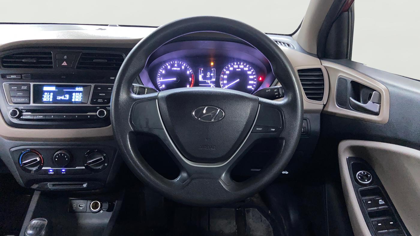 2017 Hyundai Elite i20 MAGNA EXECUTIVE 1.2, Petrol, Manual, 33,283 km, Steering Wheel Close Up