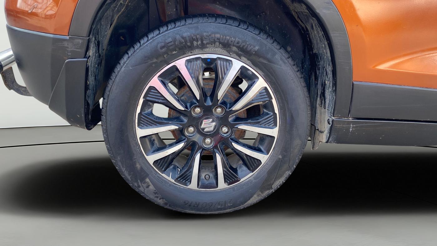 2020 Maruti Vitara Brezza ZXI PLUS, Petrol, Manual, 94,107 km, Right Rear Wheel