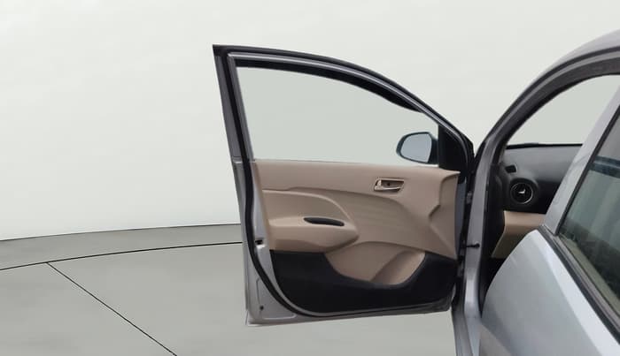 2019 Hyundai NEW SANTRO SPORTZ CNG, CNG, Manual, 66,345 km, LHS Front Door