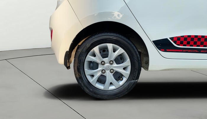 2016 Hyundai Grand i10 1.2 SPORTZ PRIME EDITION VTVT, Petrol, Manual, 48,239 km, Right Rear Wheel