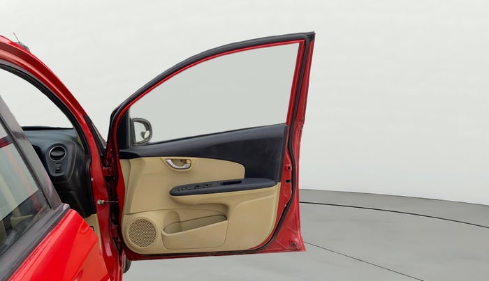 2015 Honda Brio VX AT, Petrol, Automatic, 72,371 km, RHS Front Door