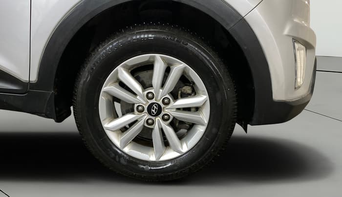 2016 Hyundai Creta SX PLUS 1.6 PETROL, Petrol, Manual, 37,387 km, Right Front Wheel
