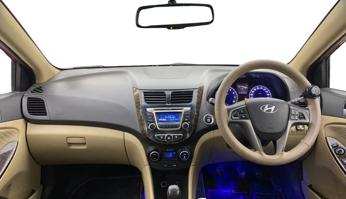 2015 Hyundai Verna FLUIDIC 4S 1.6 VTVT S(O), CNG, Manual, 1,04,380 km, Dashboard