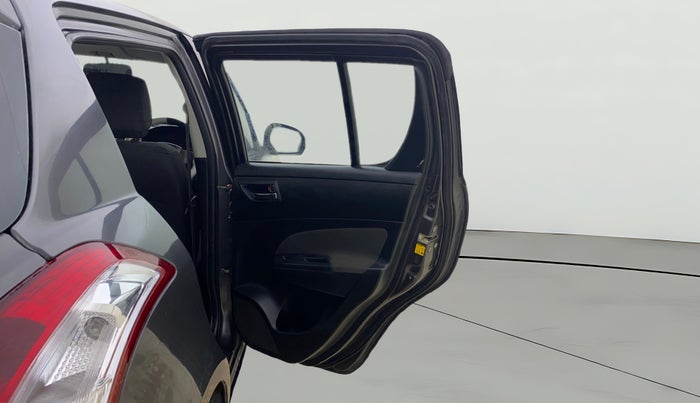 2015 Maruti Swift VXI, Petrol, Manual, 73,384 km, RHS Rear Door