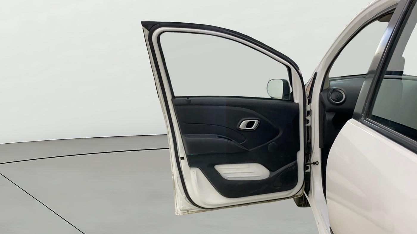 2019 Datsun Redi Go T (O), Petrol, Manual, 54,512 km, LHS Front Door