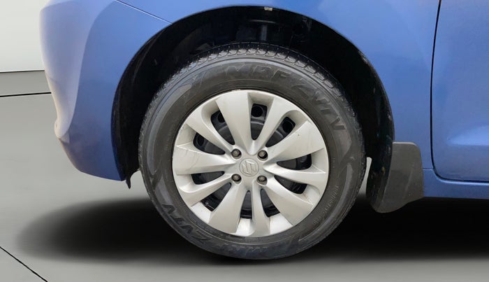 2017 Maruti Baleno DELTA PETROL 1.2, Petrol, Manual, 37,899 km, Left Front Wheel