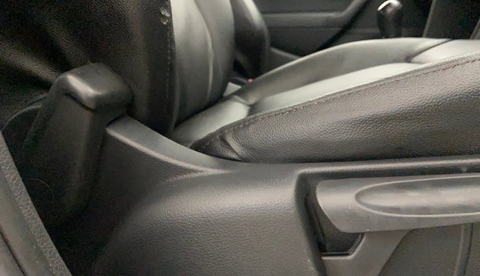 2014 Volkswagen Polo COMFORTLINE 1.2L PETROL, Petrol, Manual, 42,410 km, Driver Side Adjustment Panel