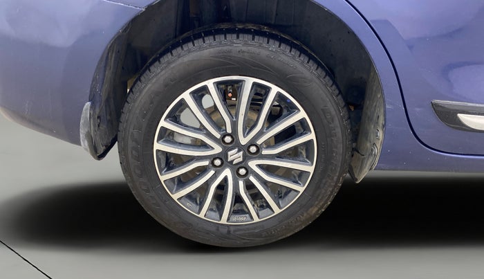 2018 Maruti Dzire ZDI PLUS, Diesel, Manual, 1,04,944 km, Right Rear Wheel
