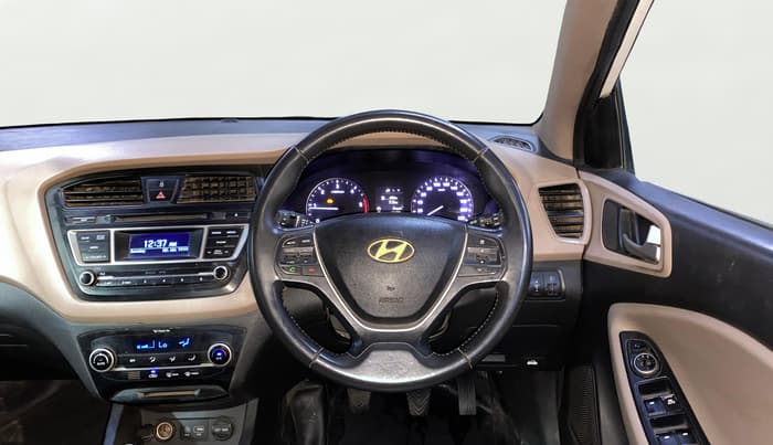 2015 Hyundai Elite i20 ASTA 1.4 CRDI, Diesel, Manual, 82,355 km, Steering Wheel Close Up