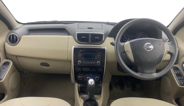 2014 Nissan Terrano XL (P), Petrol, Manual, 77,126 km, Dashboard