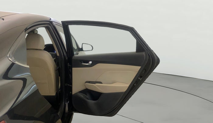 2019 Hyundai Verna 1.6 VTVT SX, Petrol, Manual, 50,472 km, RHS Rear Door