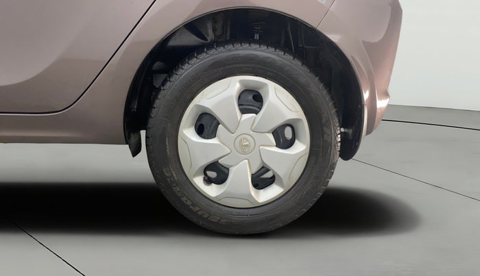 2018 Tata Tiago XZ PETROL, Petrol, Manual, 13,875 km, Left Rear Wheel