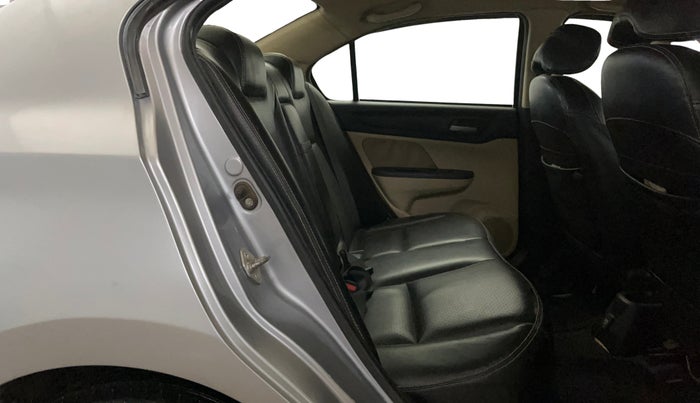 2018 Honda Amaze 1.2L I-VTEC V, Petrol, Manual, 1,11,878 km, Right Side Rear Door Cabin