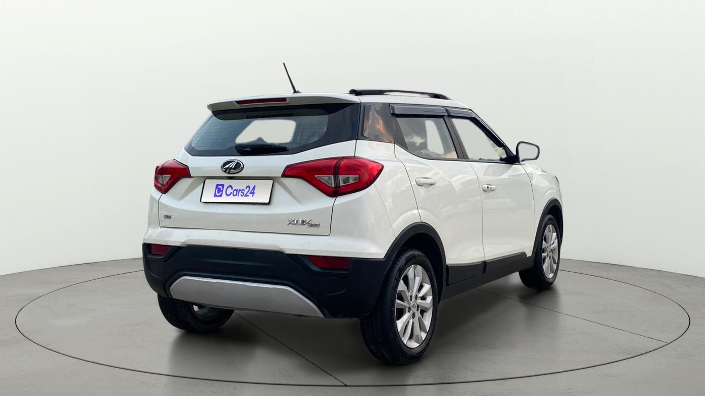 2021 Mahindra XUV300 W8 1.2 PETROL, Petrol, Manual, 38,257 km, Right Back Diagonal