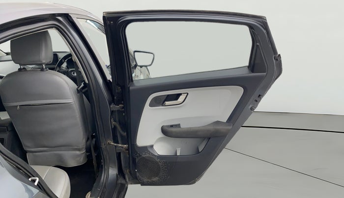 2020 Tata ALTROZ XZ PETROL, Petrol, Manual, 87,380 km, RHS Rear Door