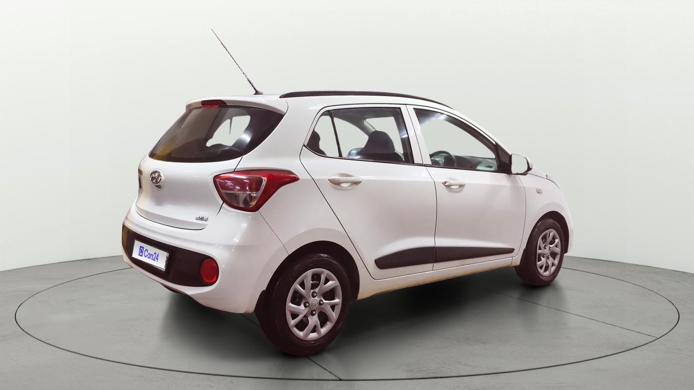 2019 Hyundai Grand i10 MAGNA 1.2 KAPPA VTVT, Petrol, Manual, 74,831 km, Right Back Diagonal