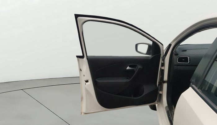 2015 Volkswagen Polo GT TSI AT, Petrol, Automatic, 1,15,176 km, LHS Front Door