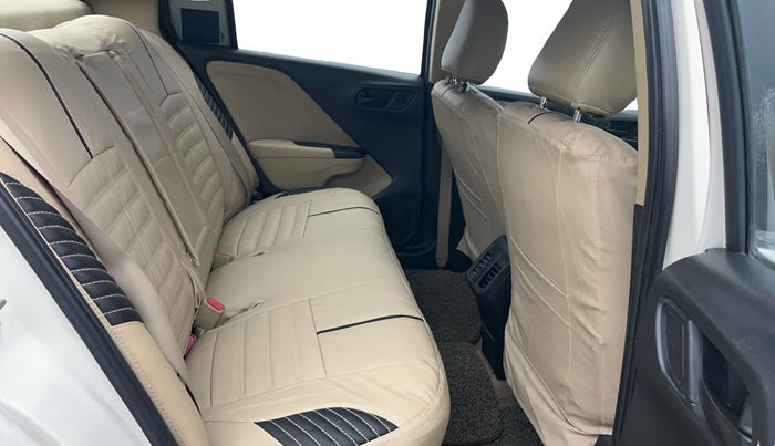 2015 Honda City 1.5L I-VTEC SV, Petrol, Manual, 62,025 km, Right Side Rear Door Cabin