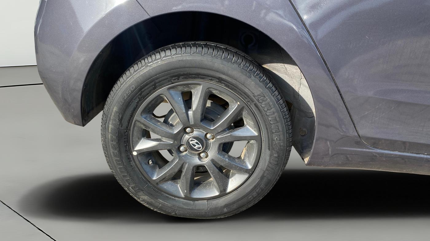 2018 Hyundai Elite i20 ASTA 1.2  CVT, Petrol, Automatic, 37,174 km, Right Rear Wheel