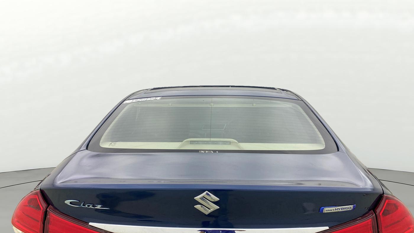 2018 Maruti Ciaz ALPHA  AT 1.5 SHVS PETROL, Petrol, Automatic, 64,071 km, Rear Windshield