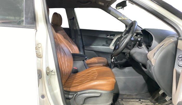 2017 Hyundai Creta SX PLUS 1.6 PETROL, Petrol, Manual, 73,888 km, Right Side Front Door Cabin