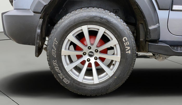 2022 Mahindra Thar LX HARD TOP 4WD MT, Diesel, Manual, 52,746 km, Right Rear Wheel