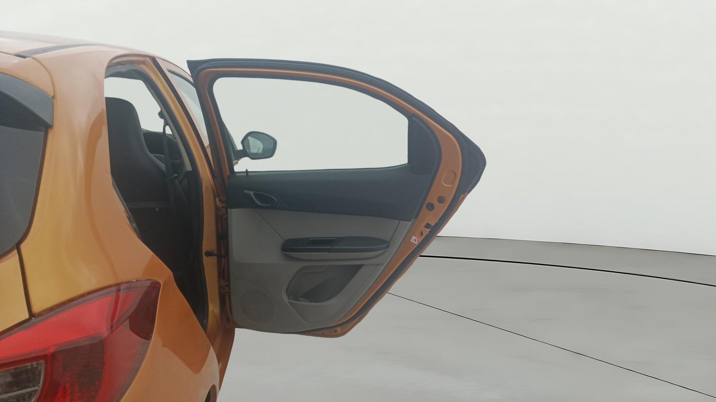 2017 Tata Tiago XM PETROL, Petrol, Manual, 1,07,113 km, RHS Rear Door