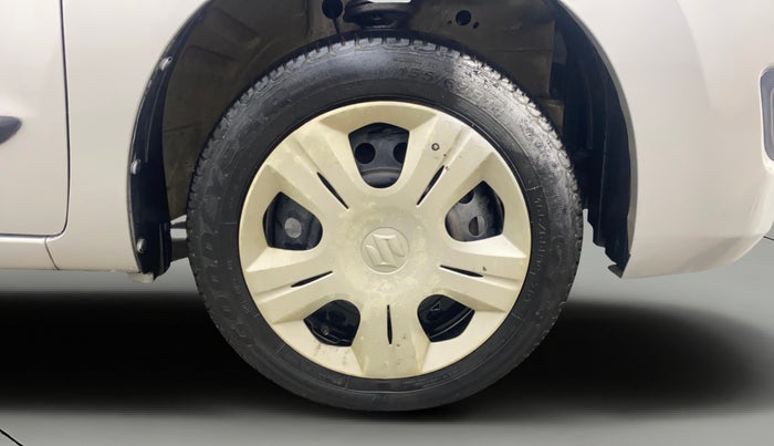 2014 Maruti Wagon R 1.0 VXI, Petrol, Manual, 18,611 km, Right Front Wheel