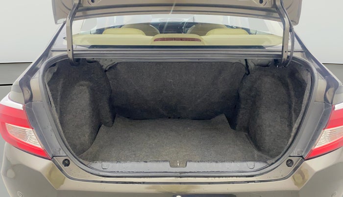 2018 Honda Amaze 1.2L I-VTEC V CVT, Petrol, Automatic, 1,14,082 km, Boot Open Zoomed View