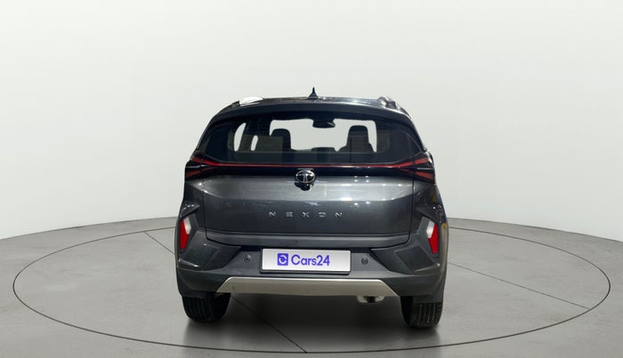 2024 Tata NEXON FEARLESS + SUNROOF DUAL TONE 1.2 PETROL, Petrol, Manual, 4,075 km, Back/Rear