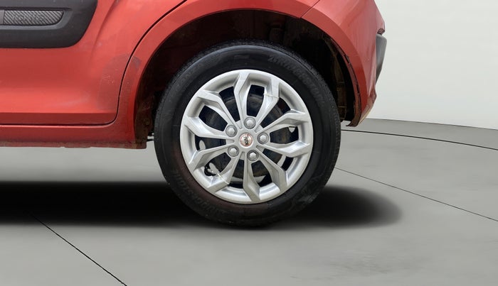 2017 Maruti IGNIS DELTA 1.2, Petrol, Manual, 89,850 km, Left Rear Wheel