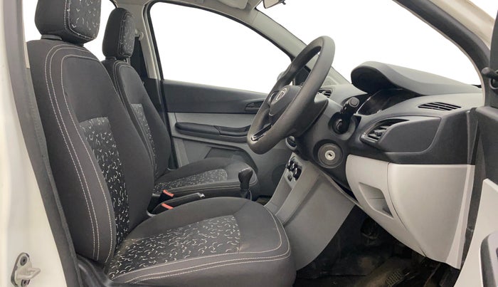 2022 Tata Tiago XM CNG, CNG, Manual, 24,609 km, Right Side Front Door Cabin