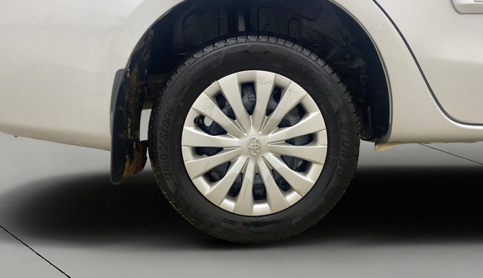 2013 Toyota Etios GD, Diesel, Manual, 34,119 km, Right Rear Wheel