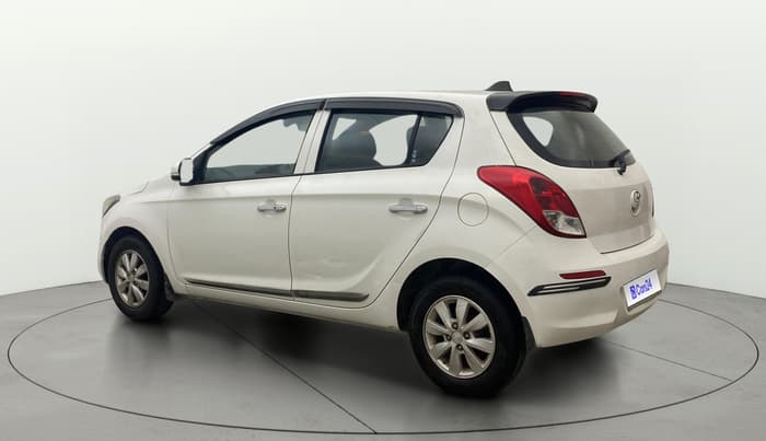 2013 Hyundai i20 ASTA 1.2, Petrol, Manual, 1,00,859 km, Left Back Diagonal