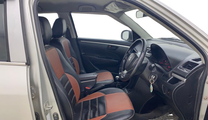 2016 Maruti Swift LXI, Petrol, Manual, 1,42,033 km, Right Side Front Door Cabin