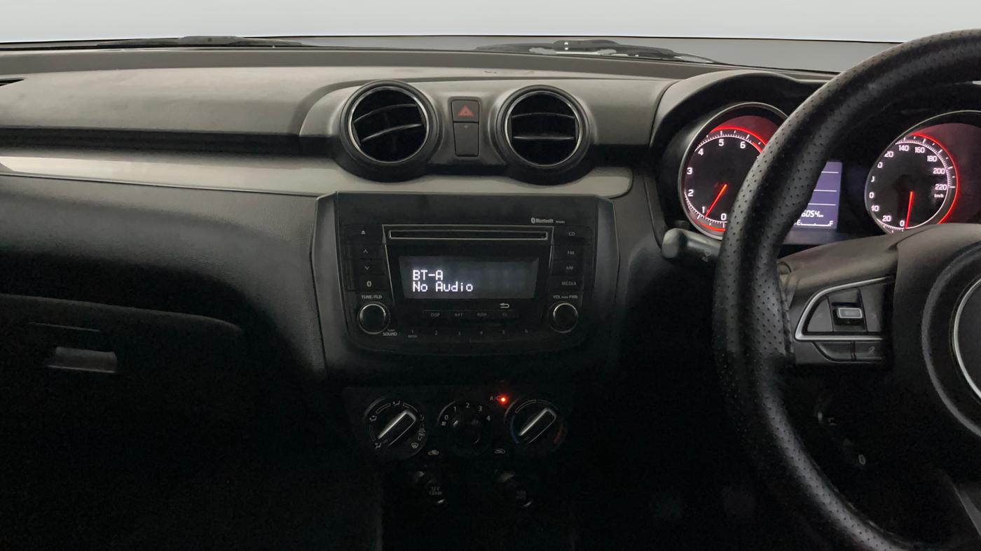 2018 Maruti Swift VXI, Petrol, Manual, 26,026 km, Air Conditioner